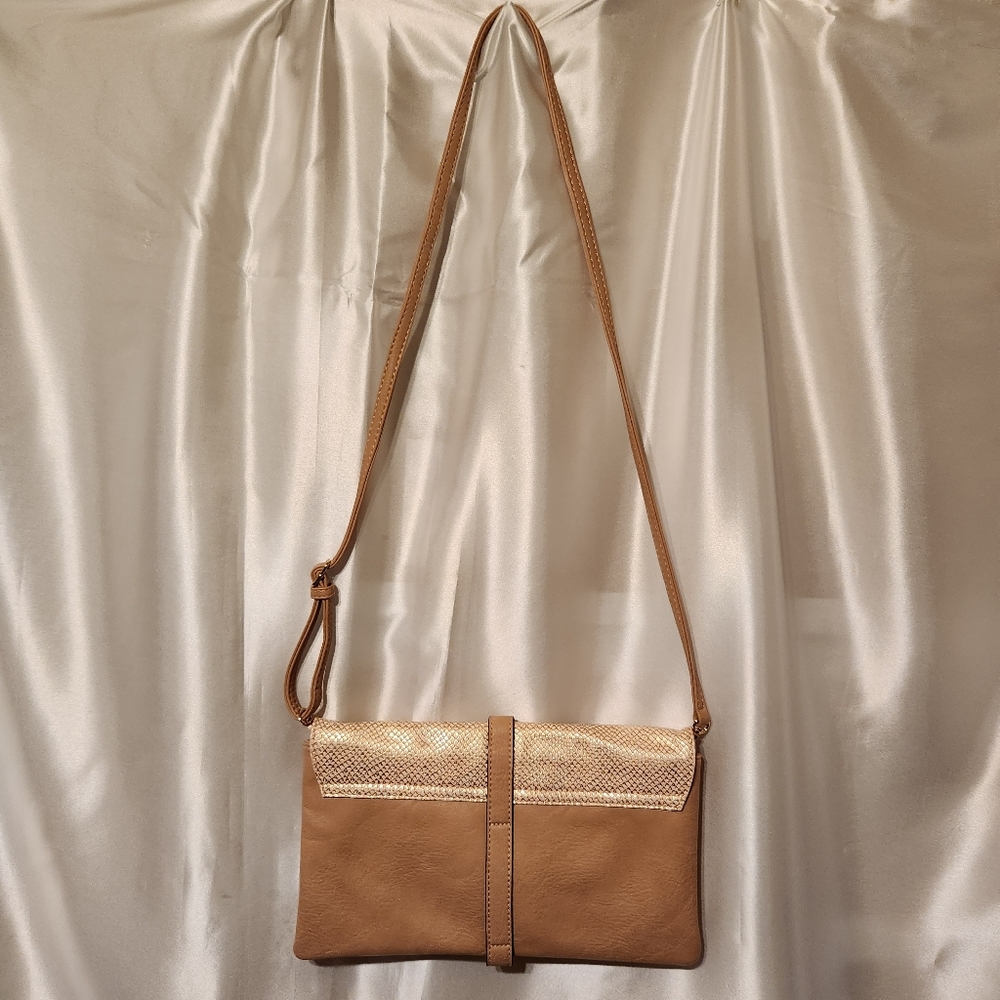 Melie Bianco | Crossbody Bag | Gold Animal Skin Design - Picture 5 of 7